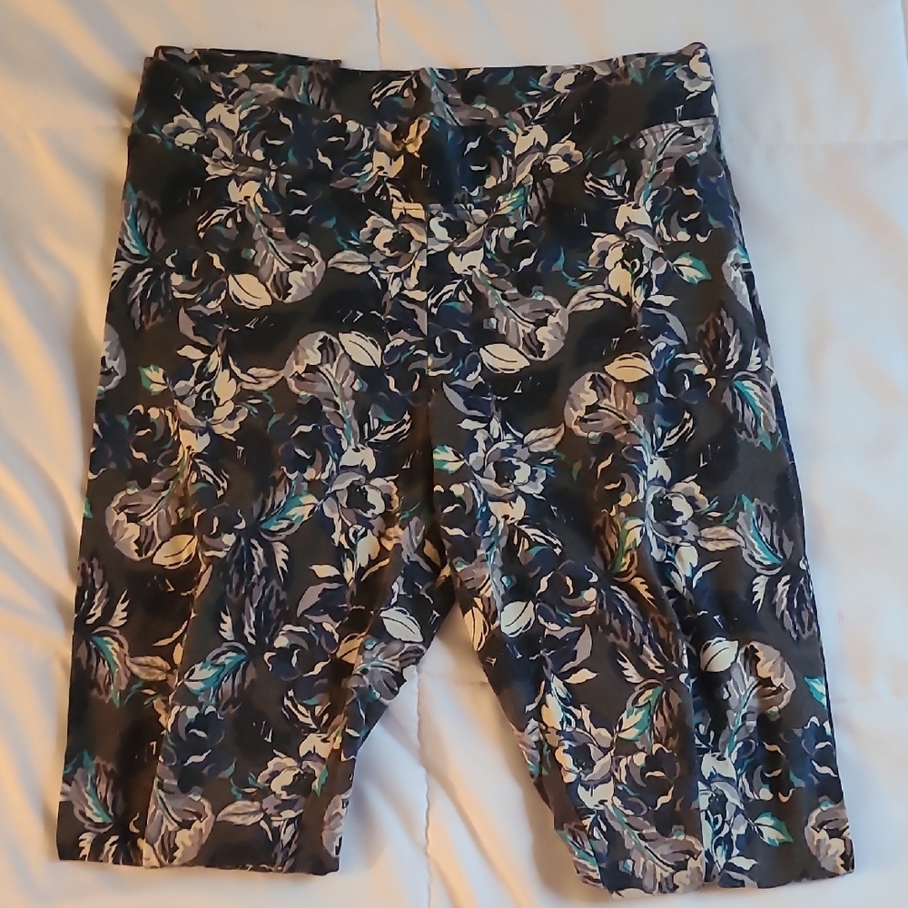 Floral Patterned Women's Leggings